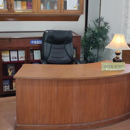 New Delhi Ymca Tourist Hostel Екстериор снимка