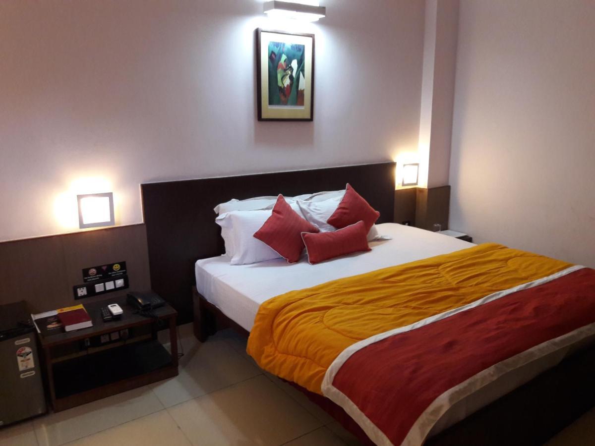 New Delhi Ymca Tourist Hostel Екстериор снимка