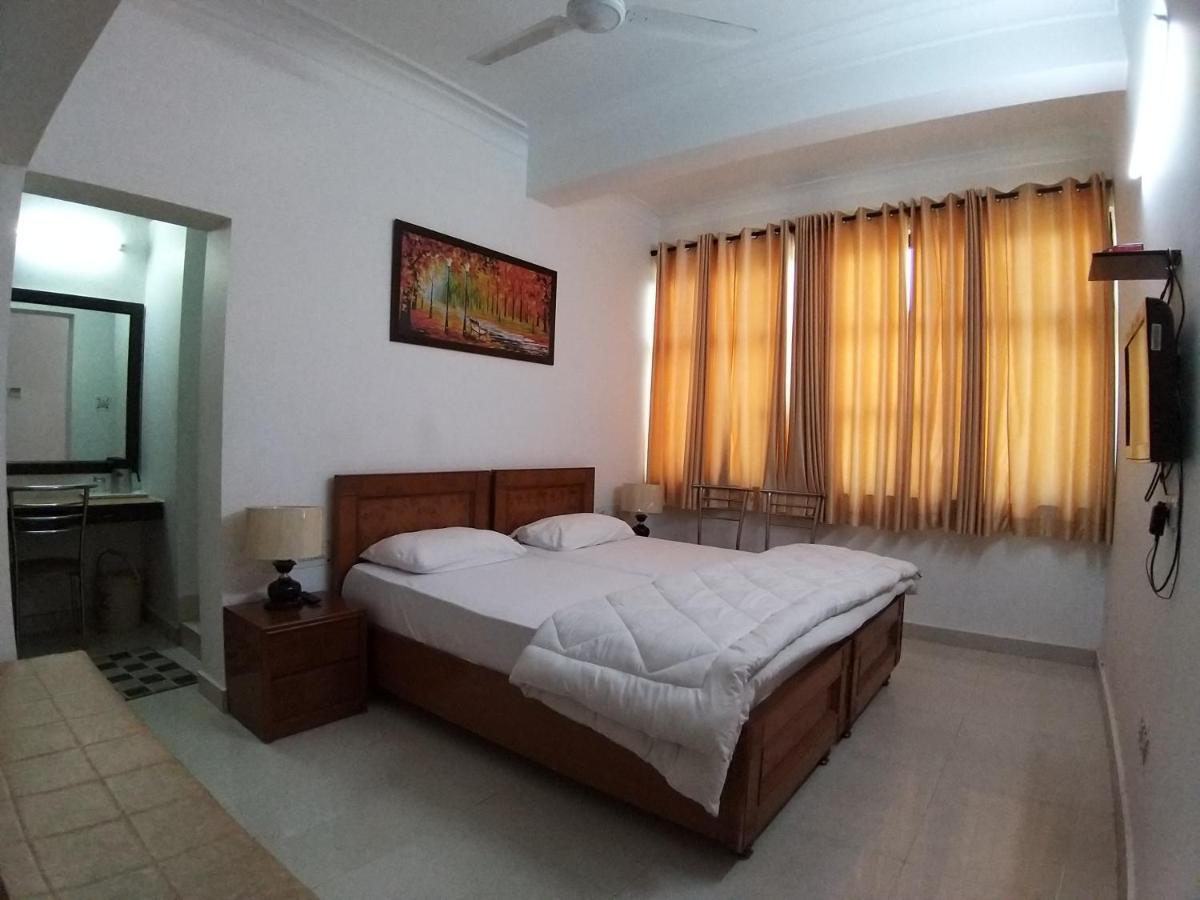 New Delhi Ymca Tourist Hostel Екстериор снимка
