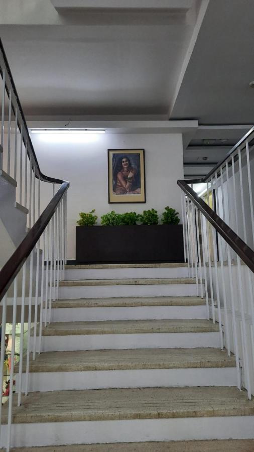 New Delhi Ymca Tourist Hostel Екстериор снимка