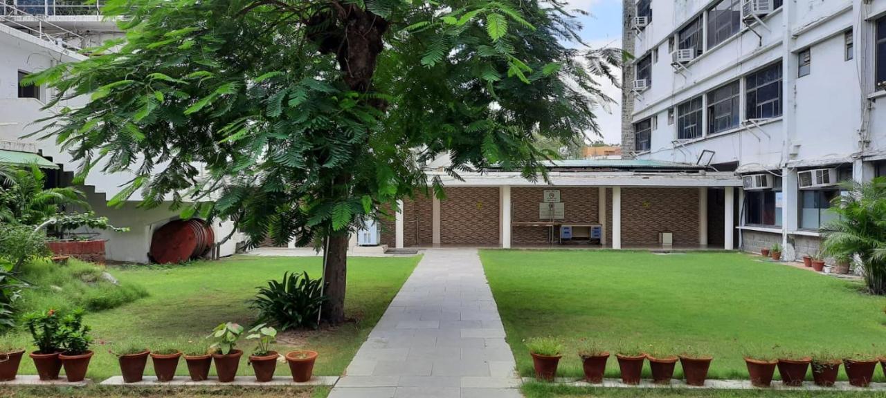 New Delhi Ymca Tourist Hostel Екстериор снимка