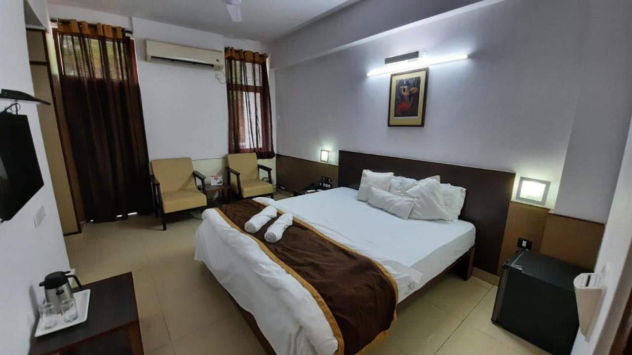 New Delhi Ymca Tourist Hostel Екстериор снимка