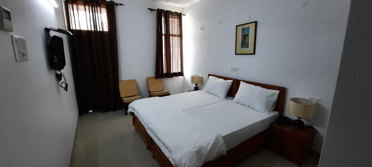 New Delhi Ymca Tourist Hostel Екстериор снимка