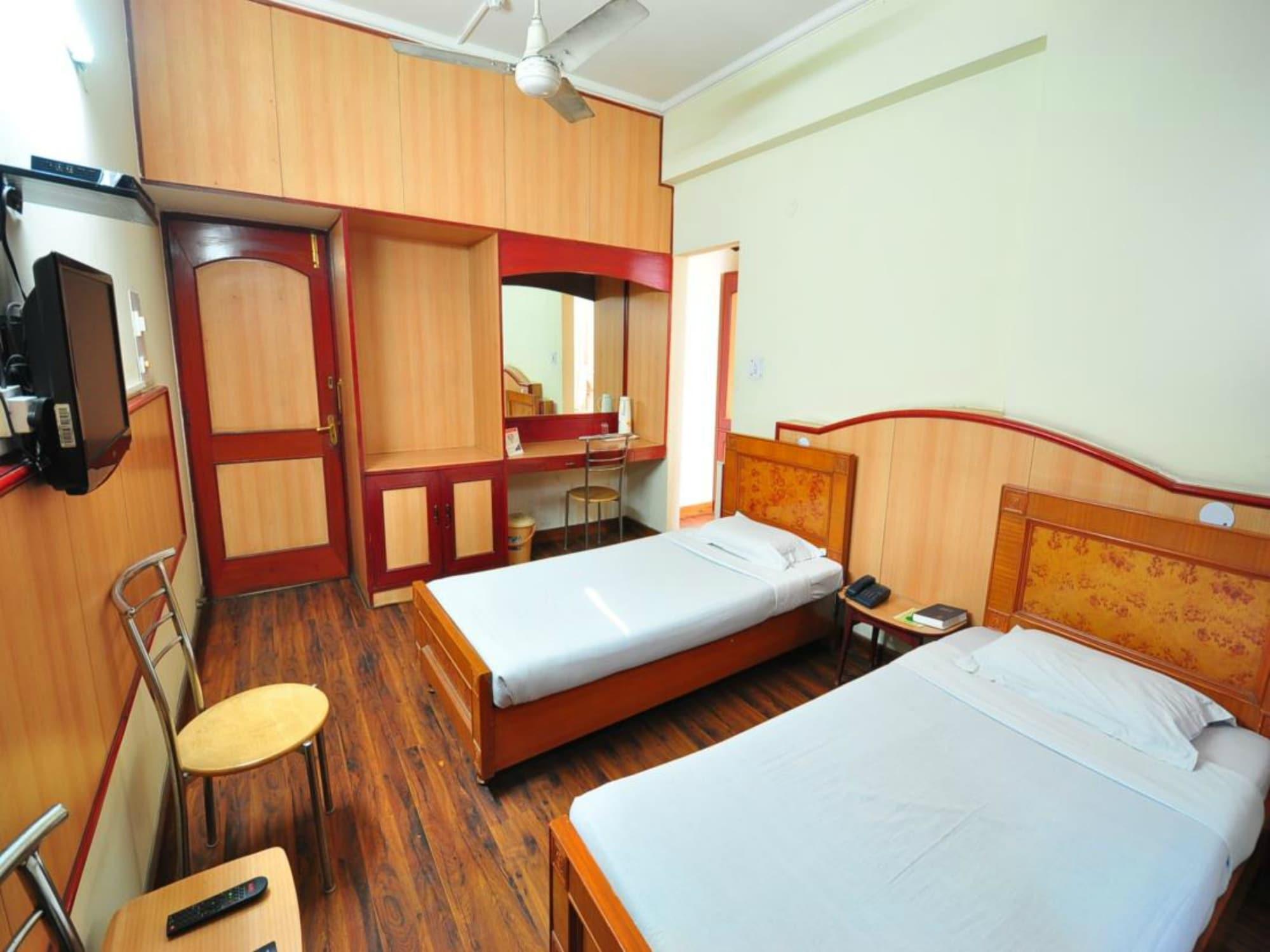 New Delhi Ymca Tourist Hostel Екстериор снимка