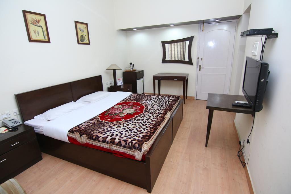 New Delhi Ymca Tourist Hostel Екстериор снимка